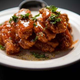 Honey Hot Lemon Pepper wings